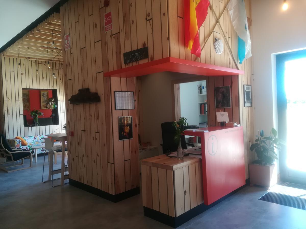 Albergue Milladoiro Buitenkant foto